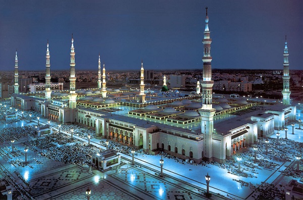 Image result for ‫مسجد نبوی کی تصویر‬‎
